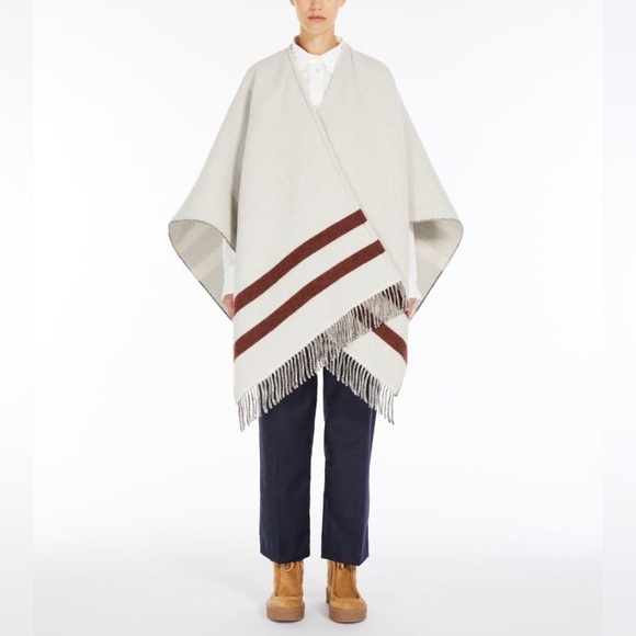 Made In Italy Weekend Max Mara Label-cut Wool Blend Large Cape Sz:OS Fall/Winter - Picture 2 of 16